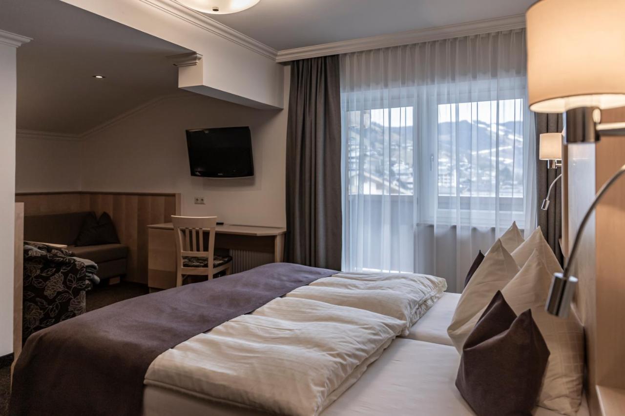 Frau Gans - Pure Mountain Apartments Saalbach-Hinterglemm Ngoại thất bức ảnh